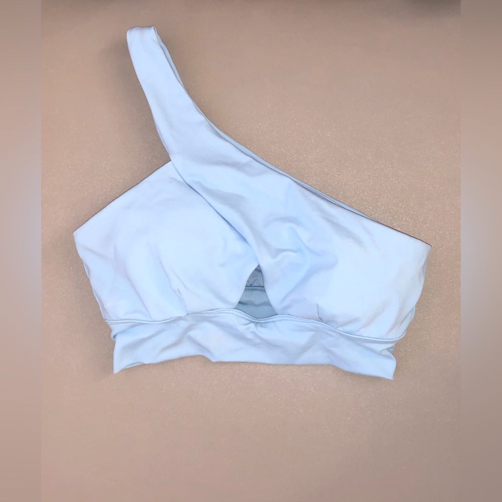 Alo Diagonal Flex Bra